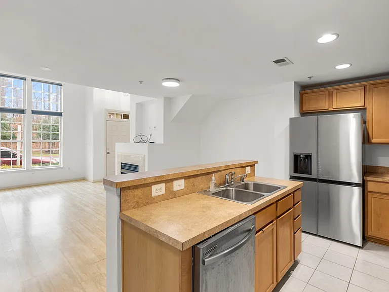 12250 Open View Ln #811 — Photo 7
