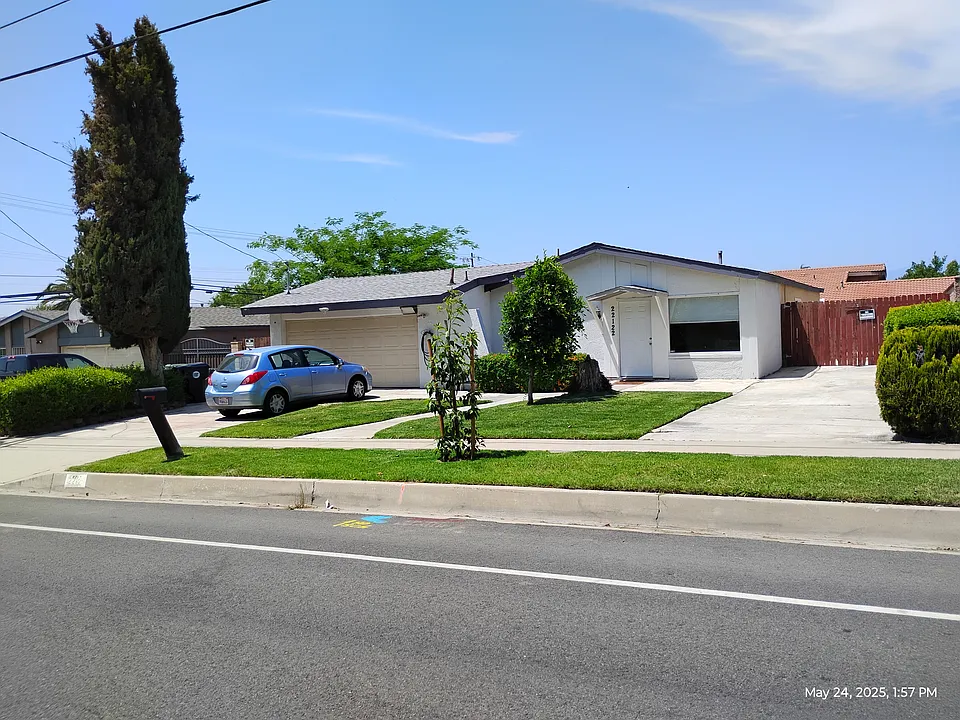 22122 Van Buren St