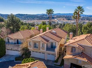 27705 Bacon Ct, Santa Clarita, CA 91351