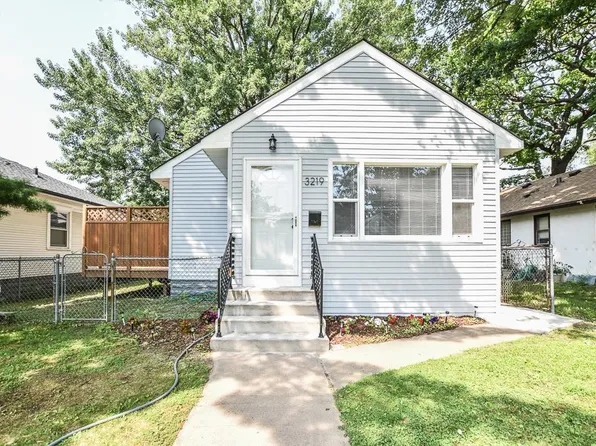 3219 Upton Ave N, Minneapolis, MN 55412