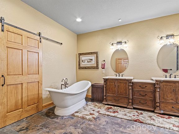 12th image of 151 Austin Mountain Dr
