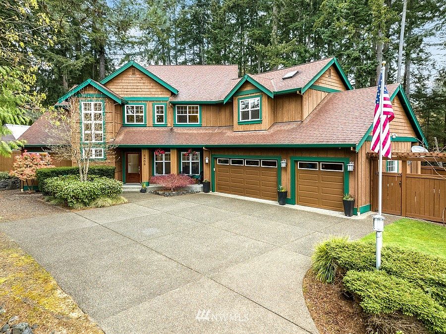 Welcome to your private one-acre home in sought after University Place!