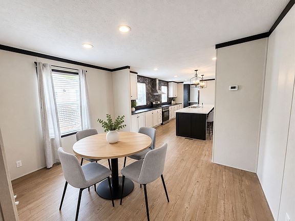5th image of 265 Spruce #265