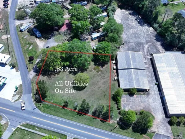 1 E College St, Bowdon, GA 30108