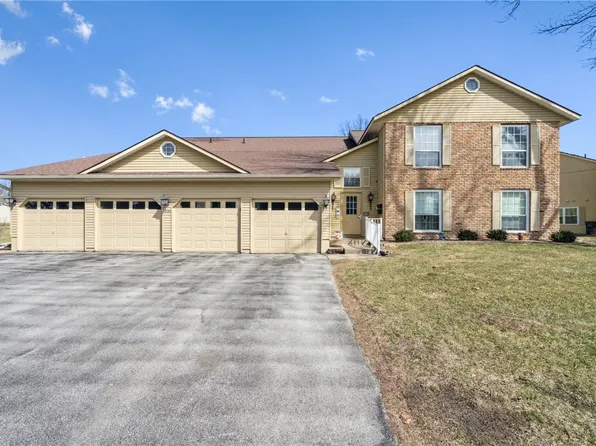 4124 Lexington Dr NE APT C, Cedar Rapids, IA 52402