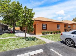 271 SW 1st St APT 1, Deerfield Beach, FL 33441
