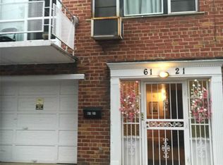 6121 217th St, Bayside, NY 11364