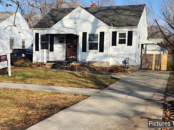20082 Strasburg St, Detroit, MI 48205