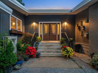 3915 Gilbert Dr, Metchosin, BC V9C 4B2