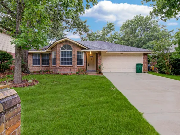 2422 Pine Cone Dr, Kingwood, TX 77339