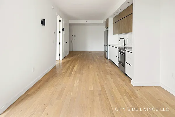 Rented by Artur Gutman, LREB | media 9