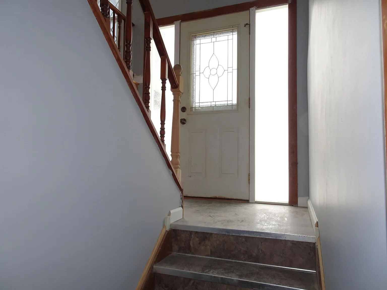 6489 Grayfriar Dr photo 1