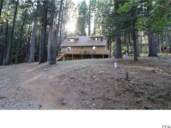 3rd image of 2094 Fairway Dr