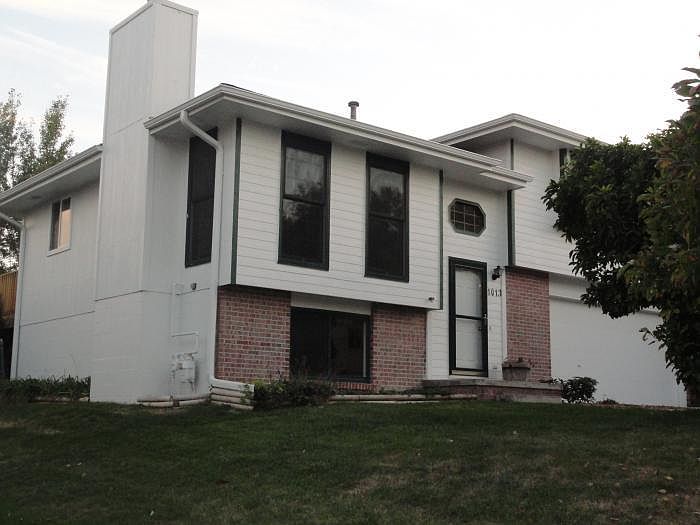 1st image of 1013 Grenoble Dr