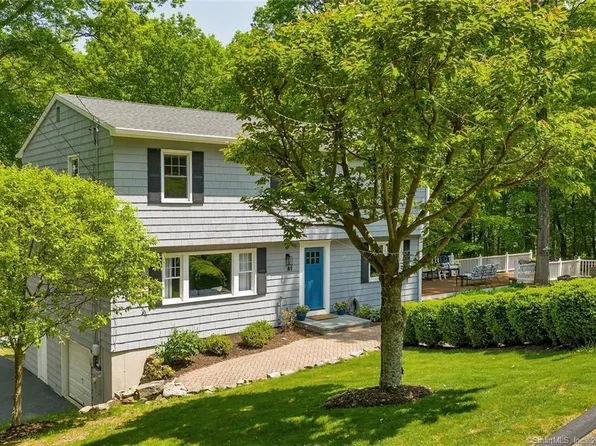 41 Virginia Court, Ridgefield, CT 06877