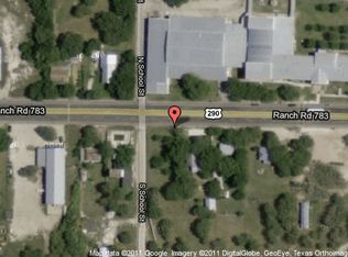 34 Kroll Rd, Harper, TX 78631