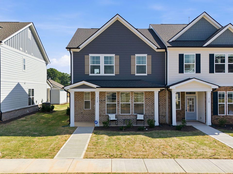 1st image of 712 Winton Way #547