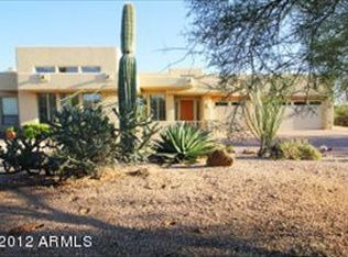 8043 Carefree Dr, Carefree, AZ 85377