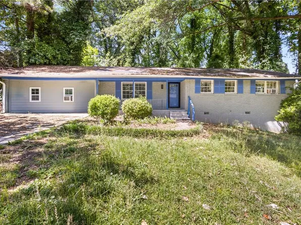 4176 Indian Forest Rd, Stone Mountain, GA 30083