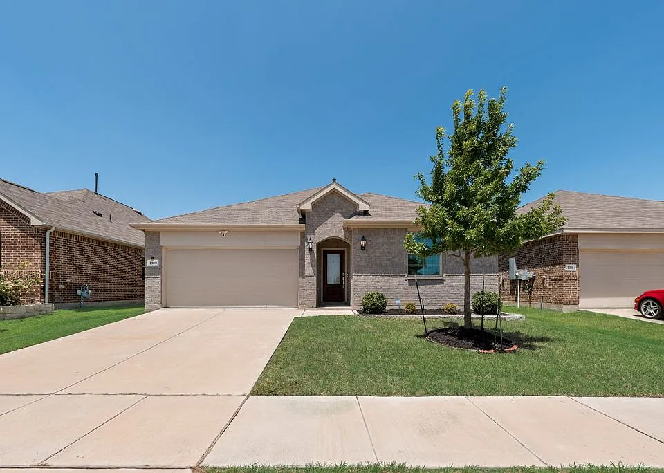 7109 Crepe Myrtle Ave