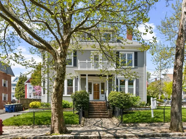 156 Sycamore St #2, Somerville, MA 02145