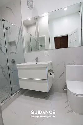 Rented by Guidance Realty Corp. | media 40