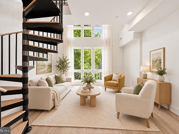 2nd image of 2105 M St NE #7