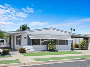 957 S Elk St, Hemet, CA 92543