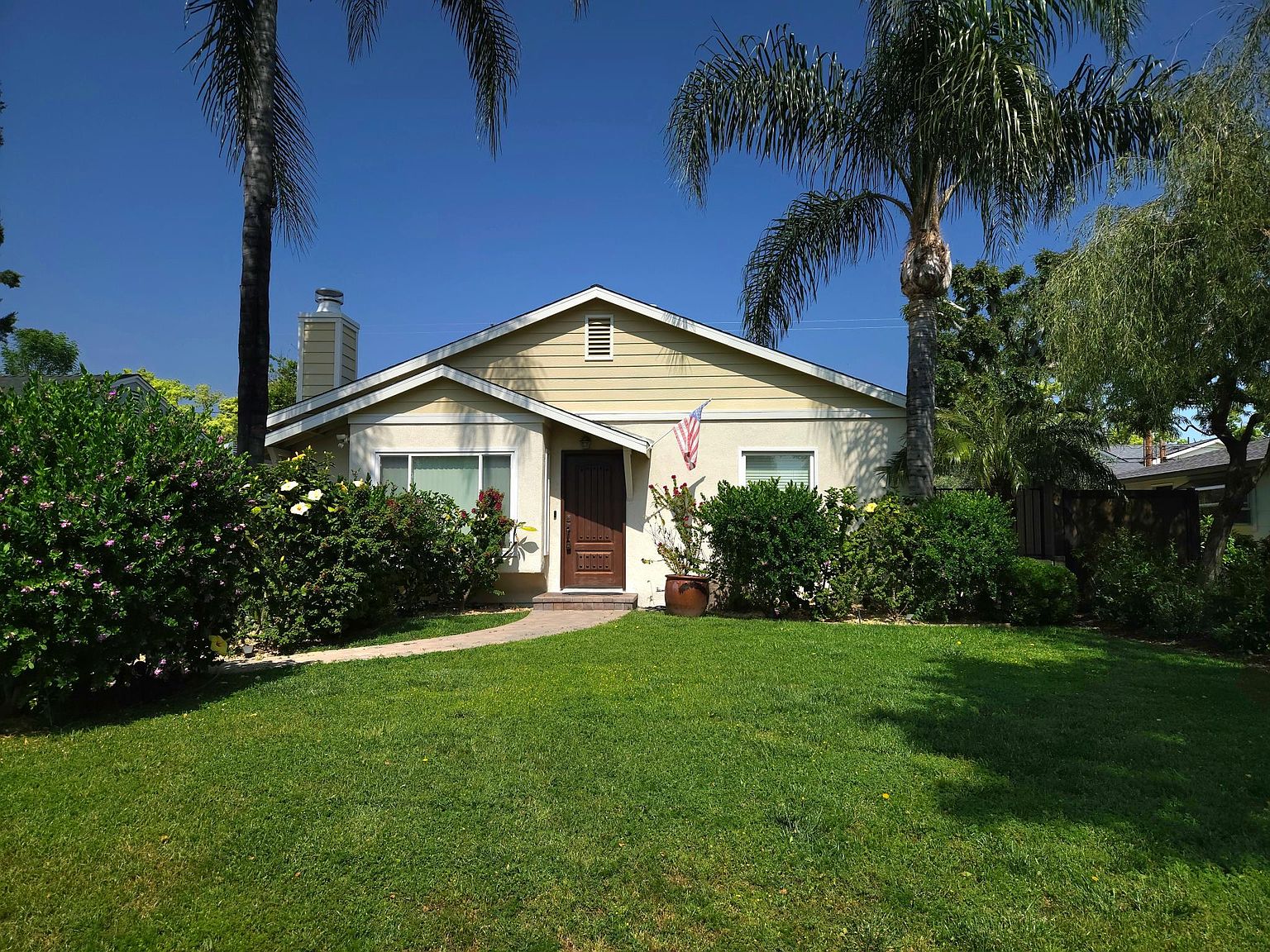906 N Parish Pl, Burbank, CA 91506 | Zillow