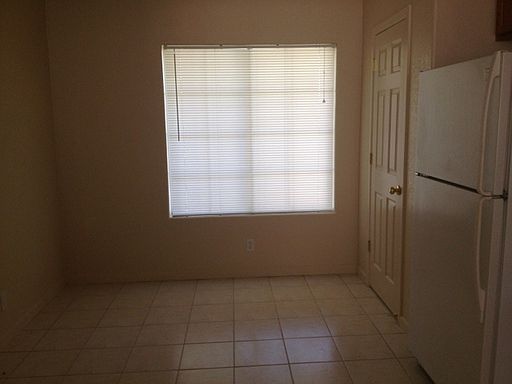 5th image of 2885 Stilt Ln