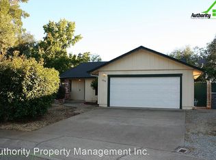 1808 Winterwood Ct, Redding, CA