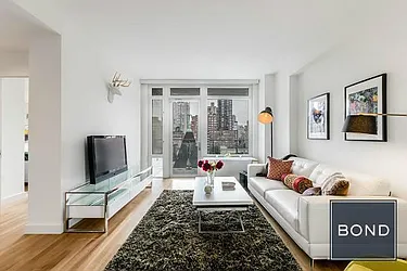 Rented by Bond New York