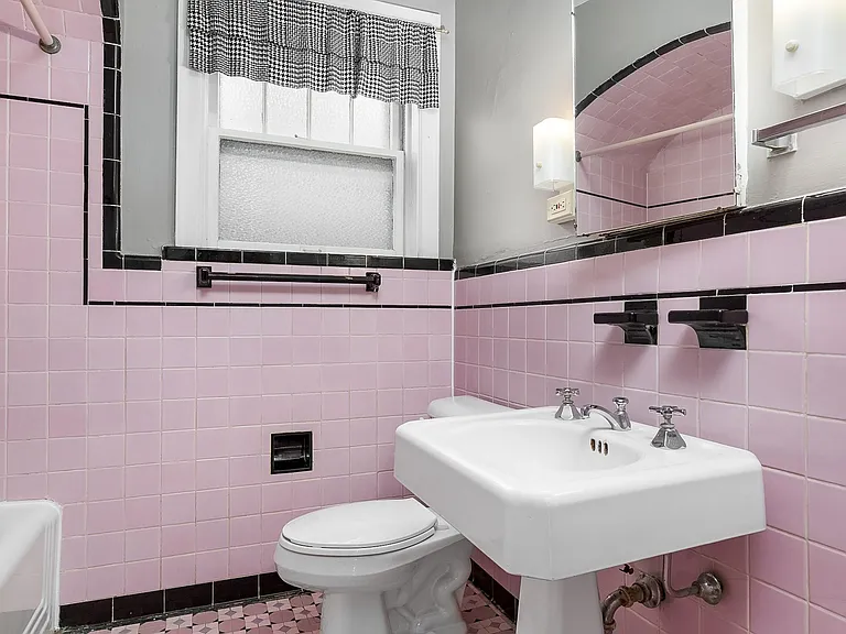 5040 Oleatha Ave #A-2 — Photo 9