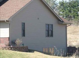 516 East St, Clinton, WI 53525