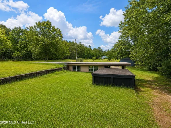 15706 57th Hwy, Vancleave, MS 39565