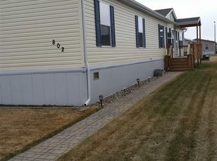 802 Aster Loop, Minot, ND 58701