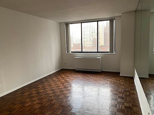 2nd image of 347 W 57th St APT 19
