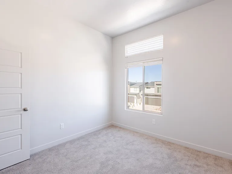 5989 S Europa Ln — Photo 17