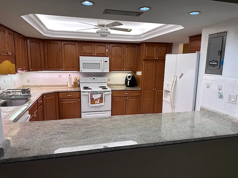 17920 Gulf Blvd #1401 — Photo 92