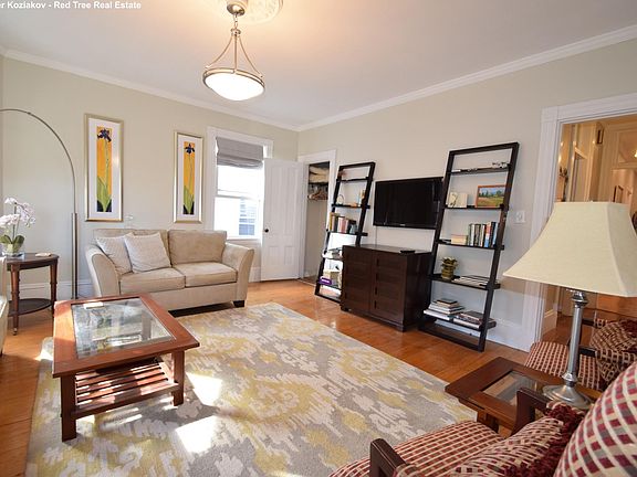 5th image of 62 Chestnut St #63