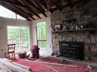 239 Towanda Trl, Pocono Lake, PA
