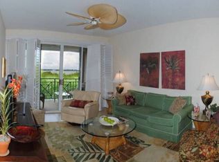 4737 Dolphin Cay Ln S APT 106, Saint Petersburg, FL 33711