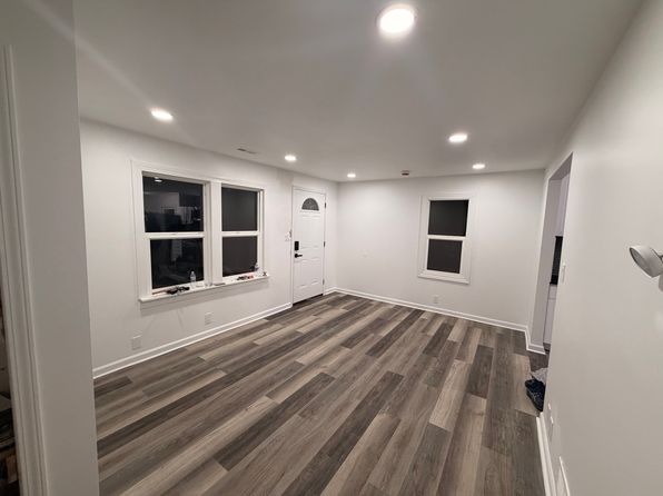 167 Osborne St