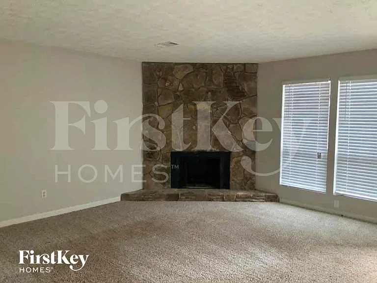 3907 Wood Path Dr — Photo 3