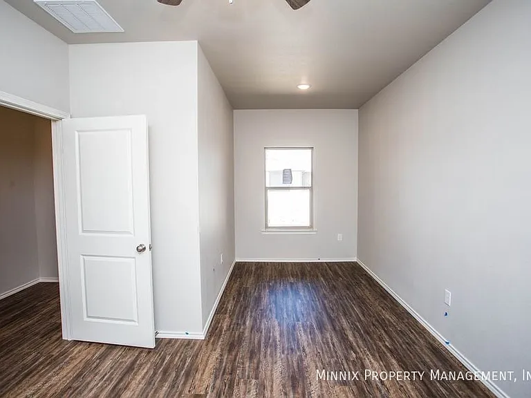 5865 Virginia Ave #1 — Photo 61
