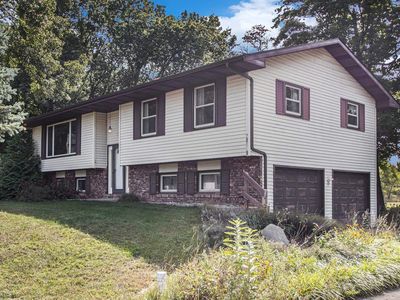 28928 Cook Dr, Elkhart, IN, 46517