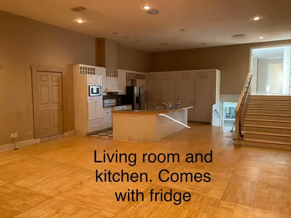 106 W Duval St, Troup, TX 75789