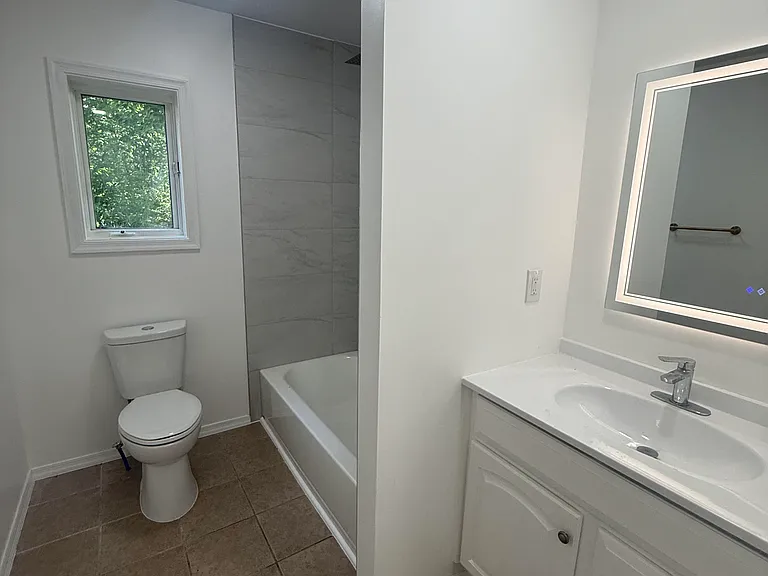 126 Feather Ln — Photo 17