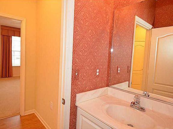 2nd image of 1037 Grace Hill Dr