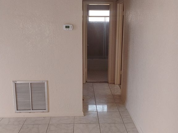 5th image of 21447 Mallory Ave